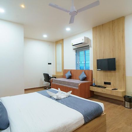 Satyabhama Inn Pathara Екстериор снимка