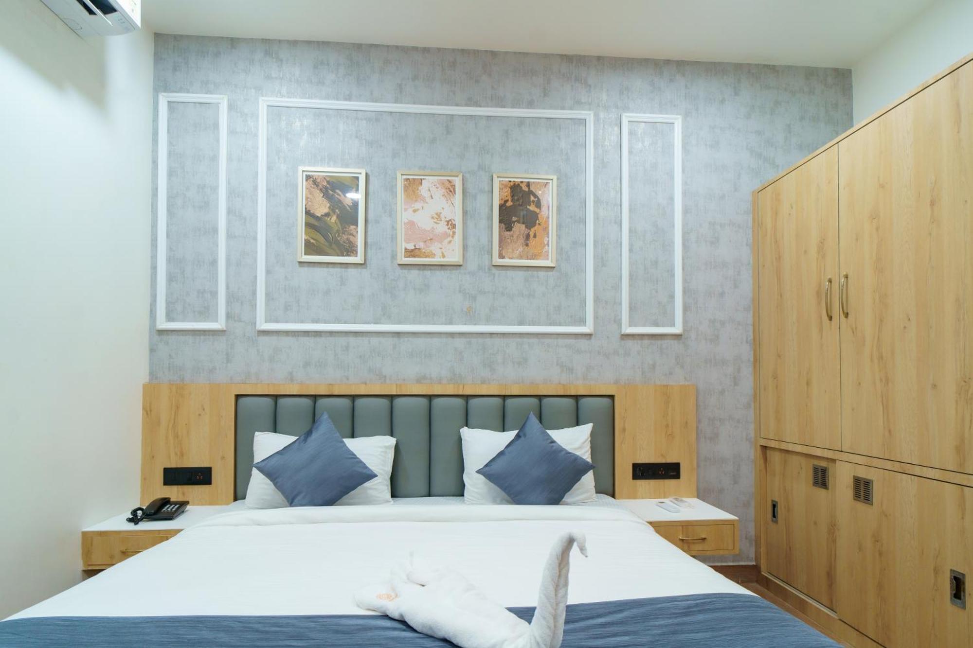 Satyabhama Inn Pathara Екстериор снимка